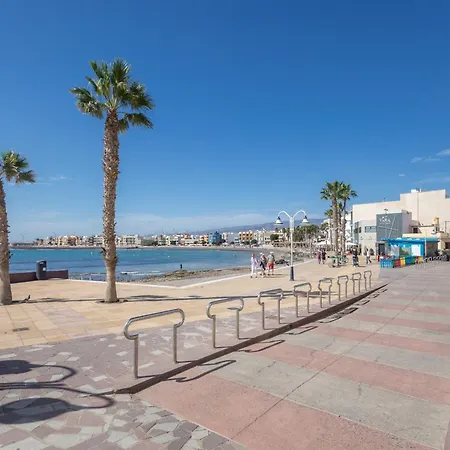 Apartment Lightbooking Con Terraza En Playa De Arinaga